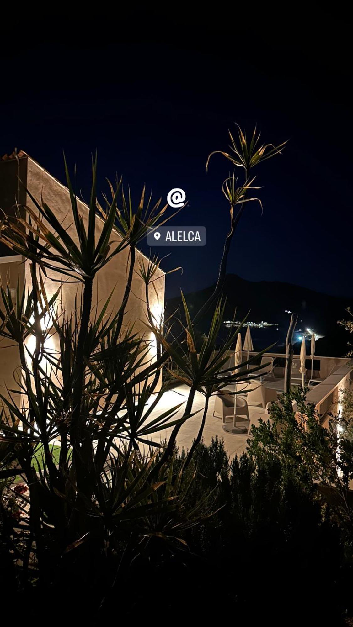 Alelca Domo Bed & Breakfast บุจแจร์รุ ภายนอก รูปภาพ